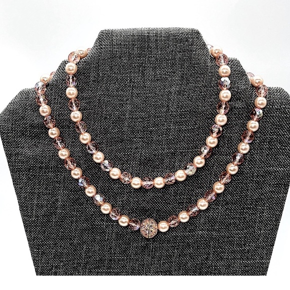 New JOAN RIVERS Vintage 30” Borealis Pink Beaded Cream Pearl and Beaded Necklace - Picture 6 of 6